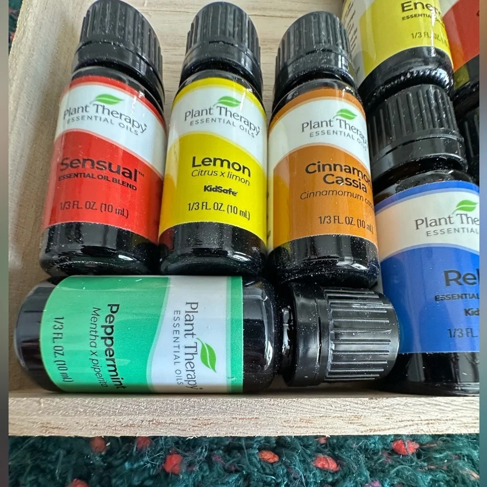 Plant Therapy NWT 7 & 7 Essential Oils Set (2 missing)
